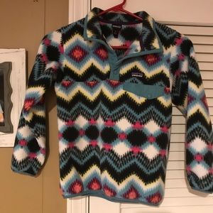 Patagonia Girls Lightweight Fleece Pullover.